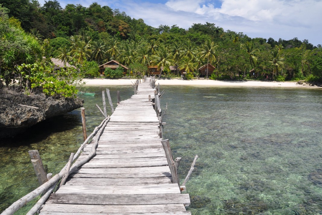 Togean islands: Itinerary destroyer. Photo by: Stuart McDonald.