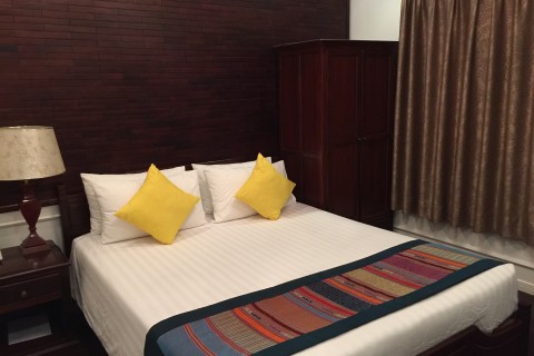 Comfortable rooms. Photo by: Cindy Fan.