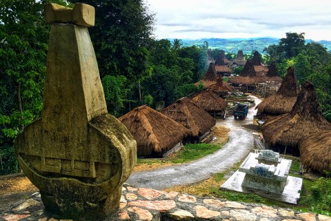 Prai ijing village. Photo by: Sally Arnold.
